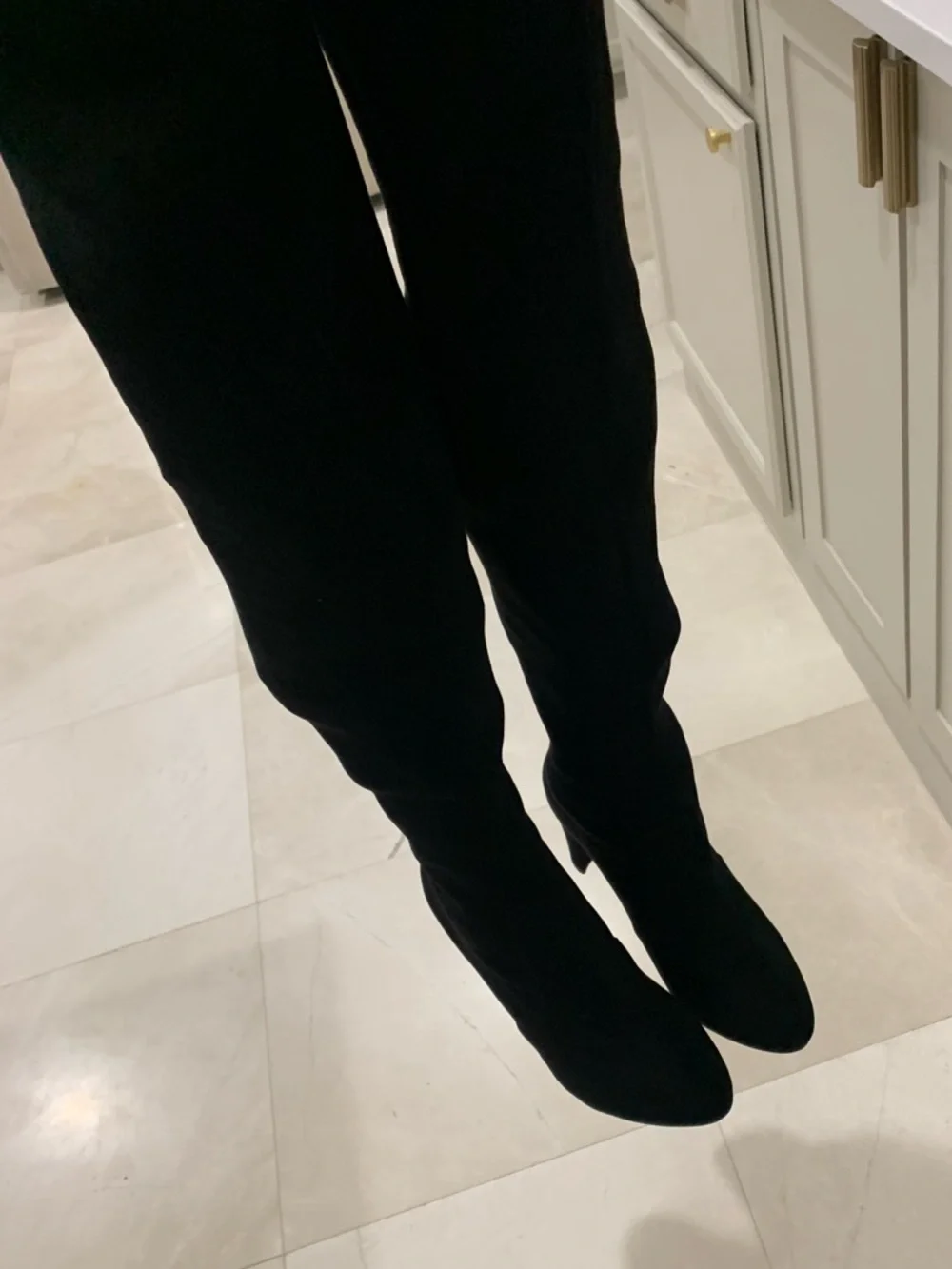 Stuart Weitzman Highland Stretch-Black Suede Over-the-Knee Boot Size 40